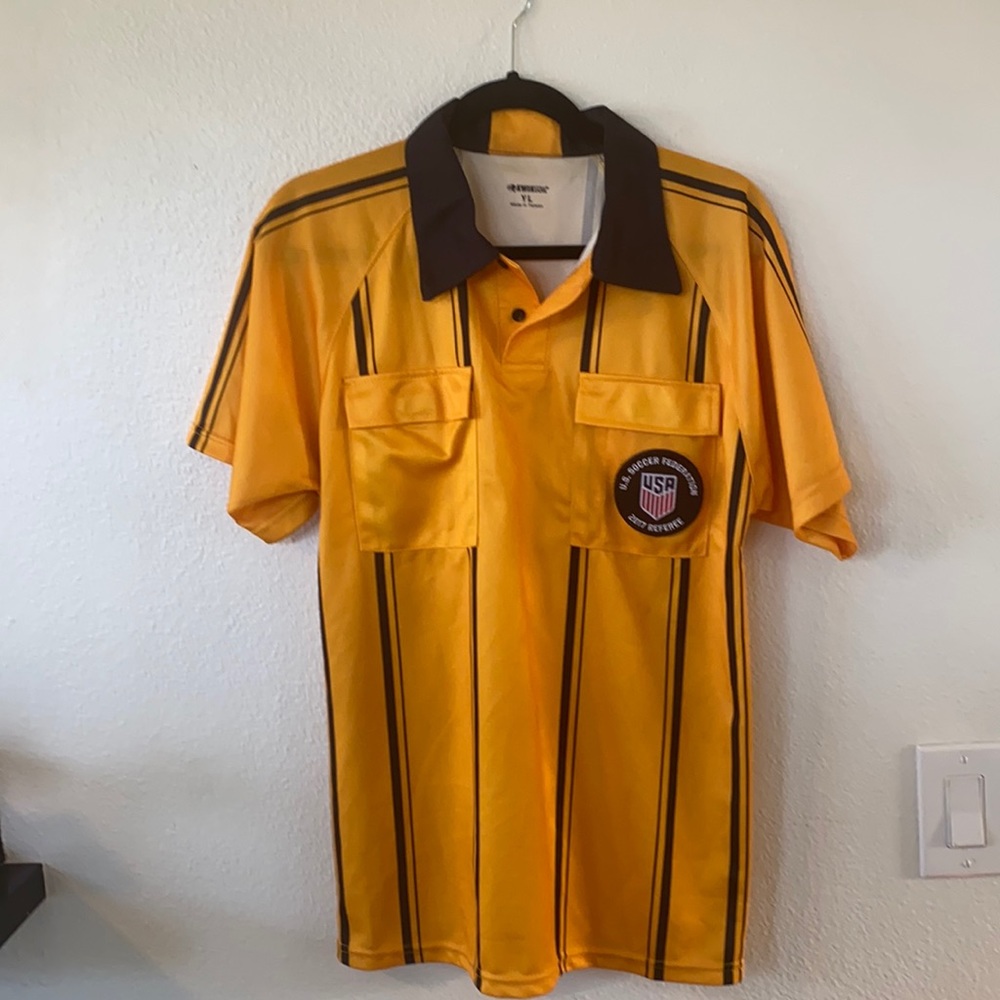 US Soccer Federation referee shirt youth large